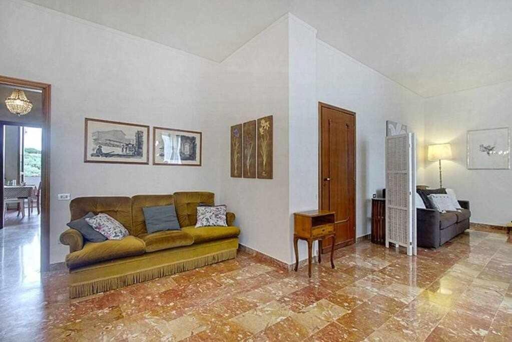 Frati Bigi With Two Bedrooms And Parking 佛罗伦萨 外观 照片